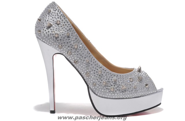 louboutin occasion femme